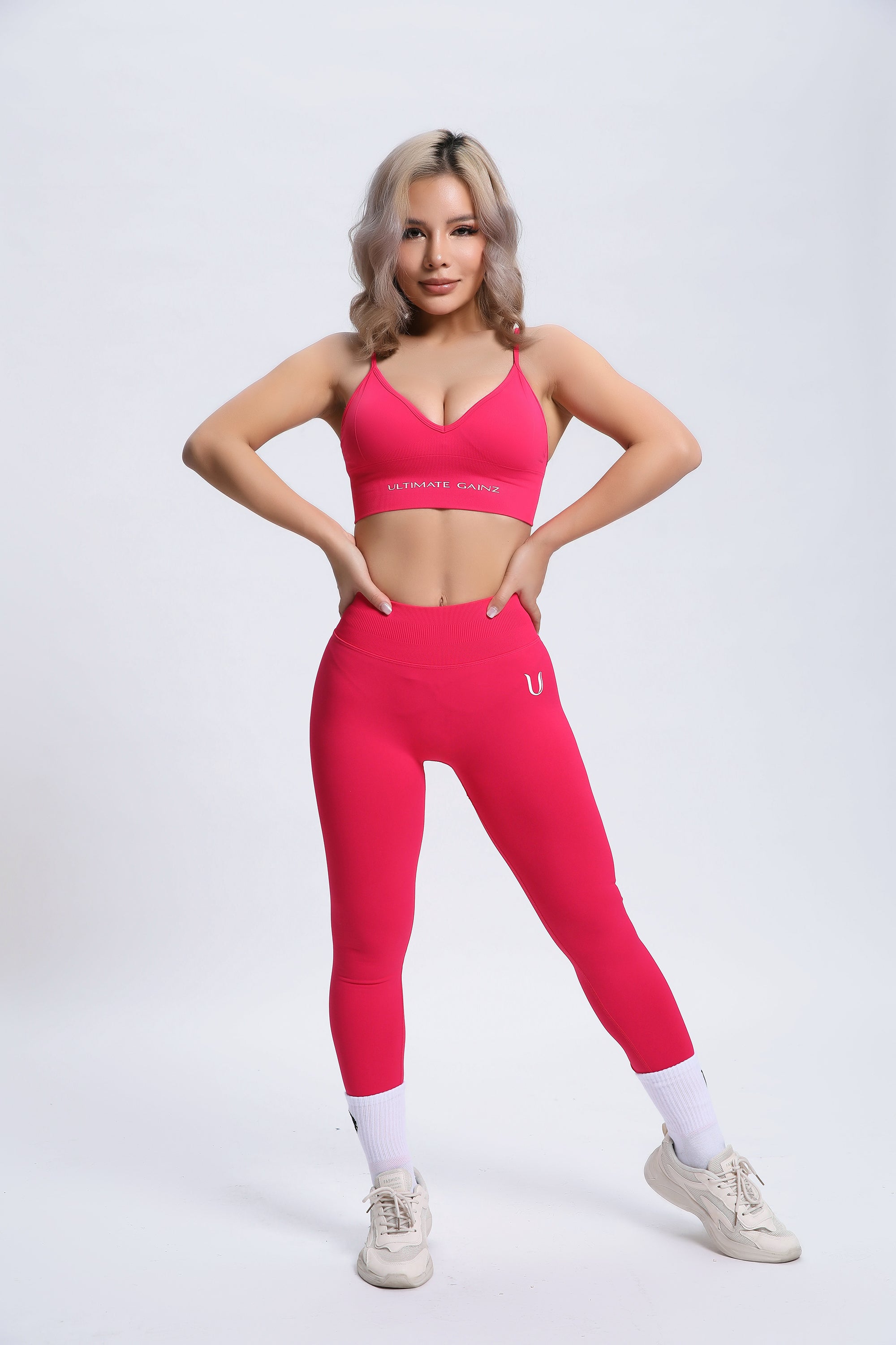 Joy | Legging Esculpidora con Scrunch – Rojo Rosado