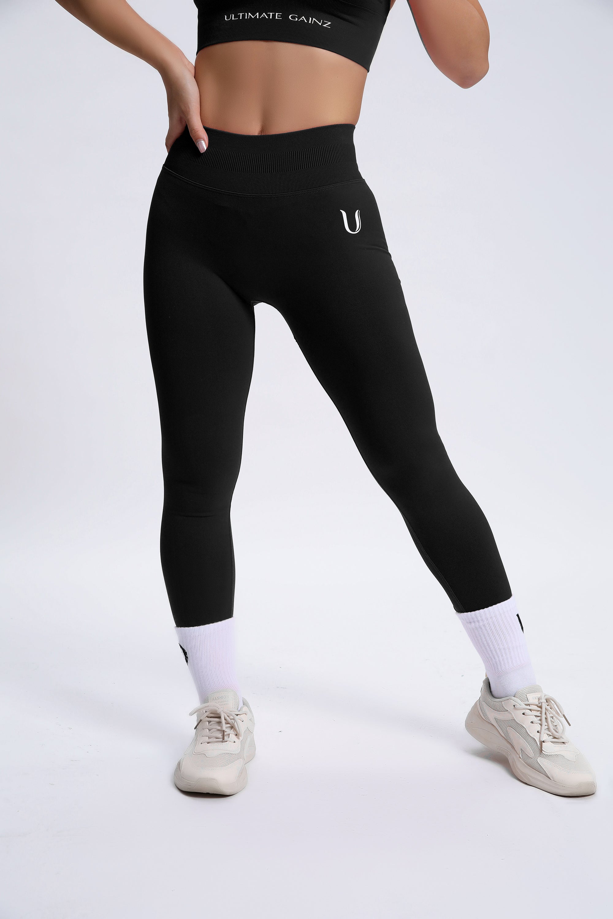 Joy | Legging Esculpidora con Scrunch – Negro