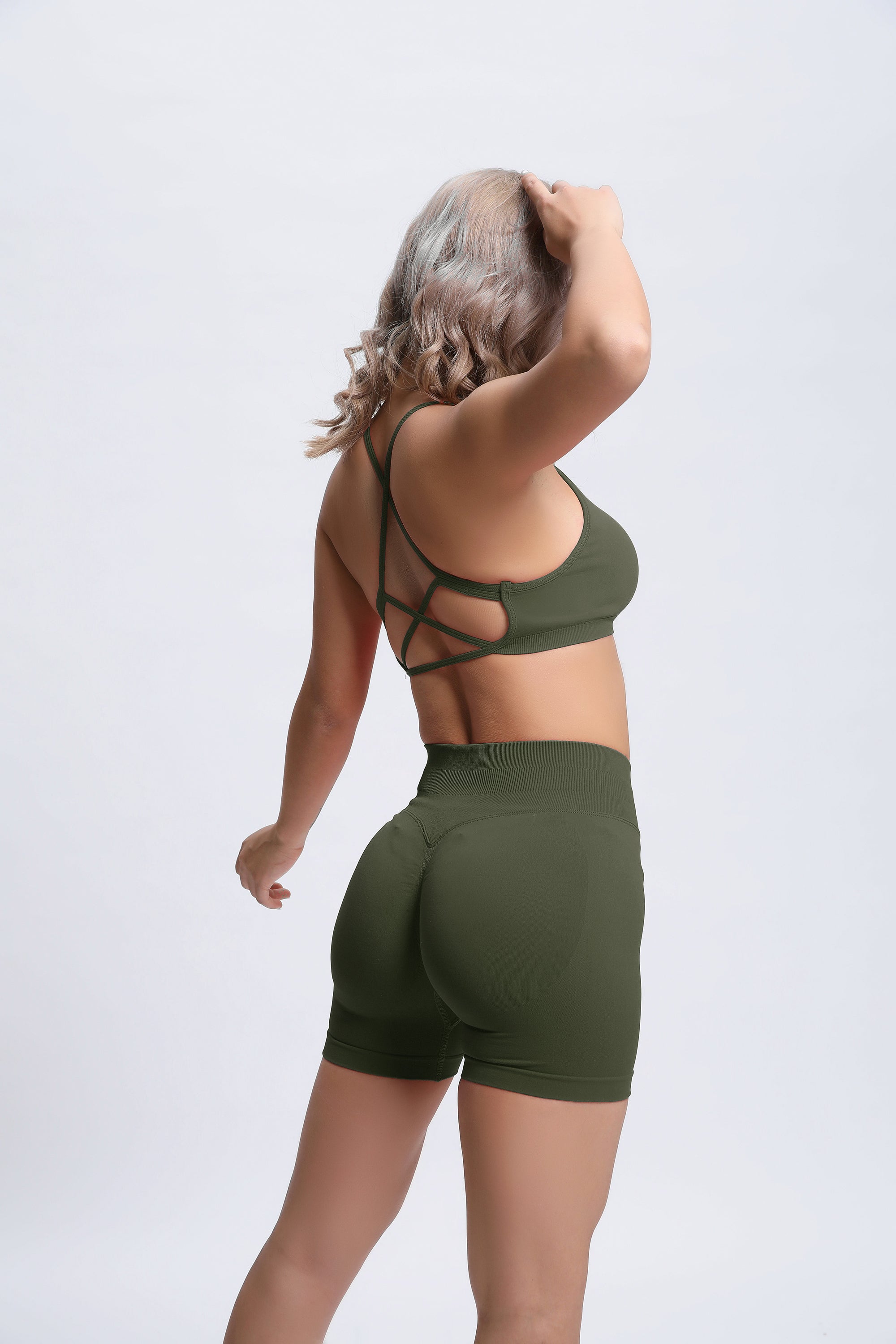 Joy | Shorts Esculpidores con Scrunch – Verde