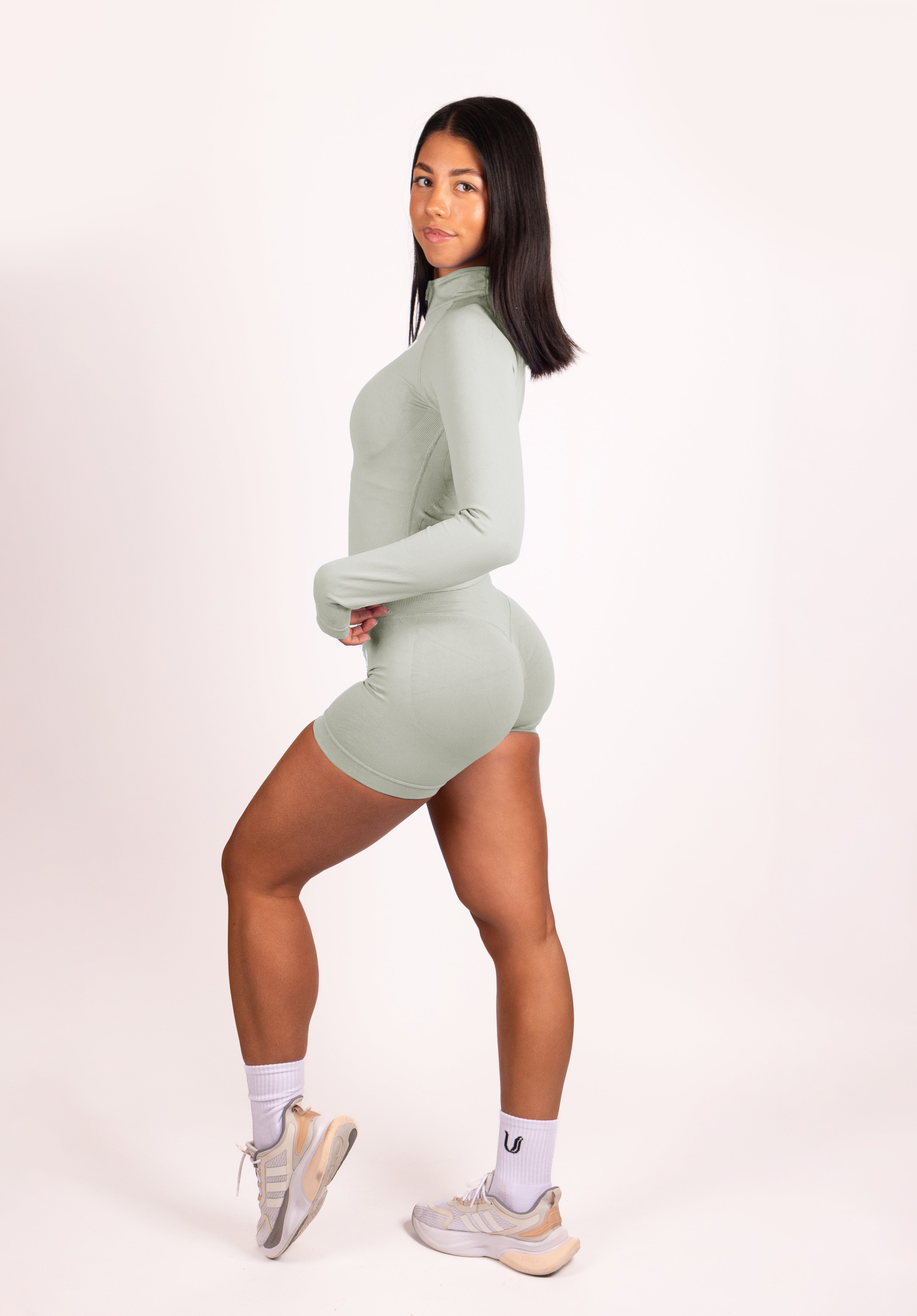 Beau | Premium High Performance Pantalones Cortos Scrunch - Verde