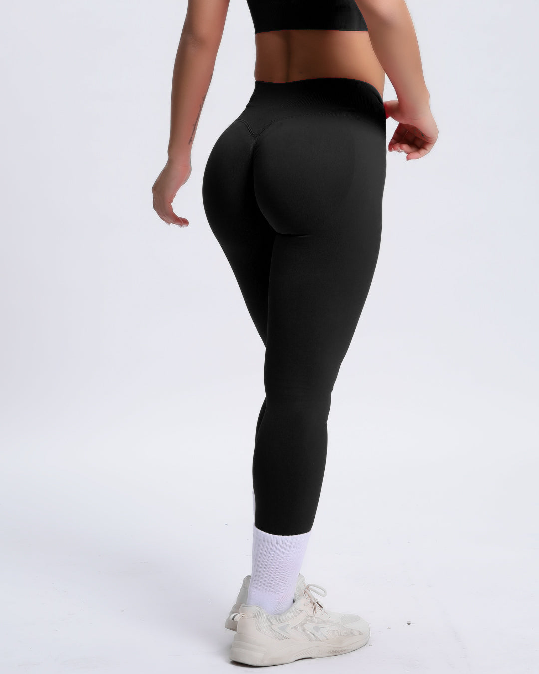 Joy | Legging Esculpidora con Scrunch – Negro