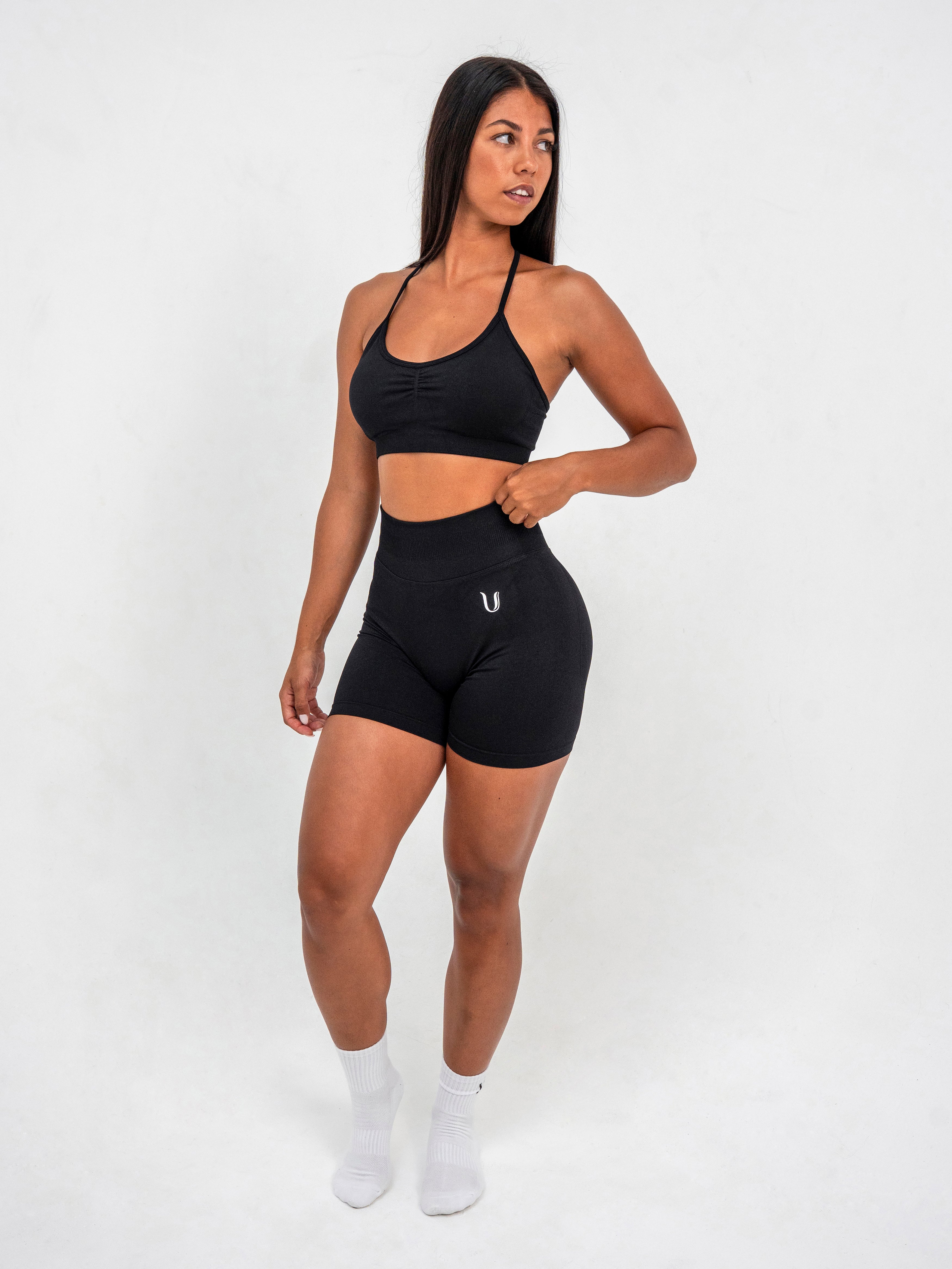 Luna | Short Scrunch Sin Costuras Premium - Negro