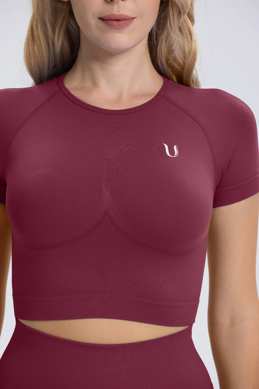 Leonie | Camiseta Crop Top Manga Corta - Rojo