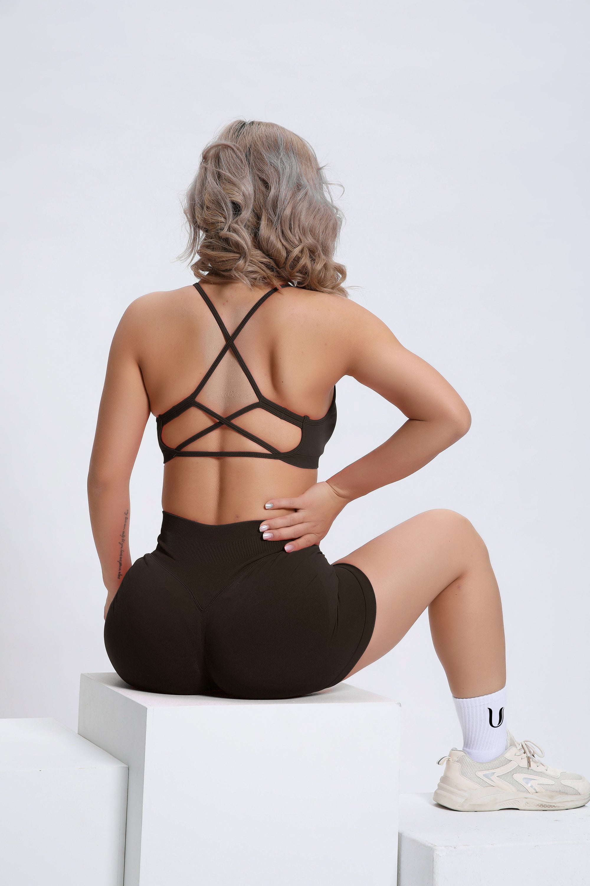Joy | Sujetador Deportivo Cruzado – Negro