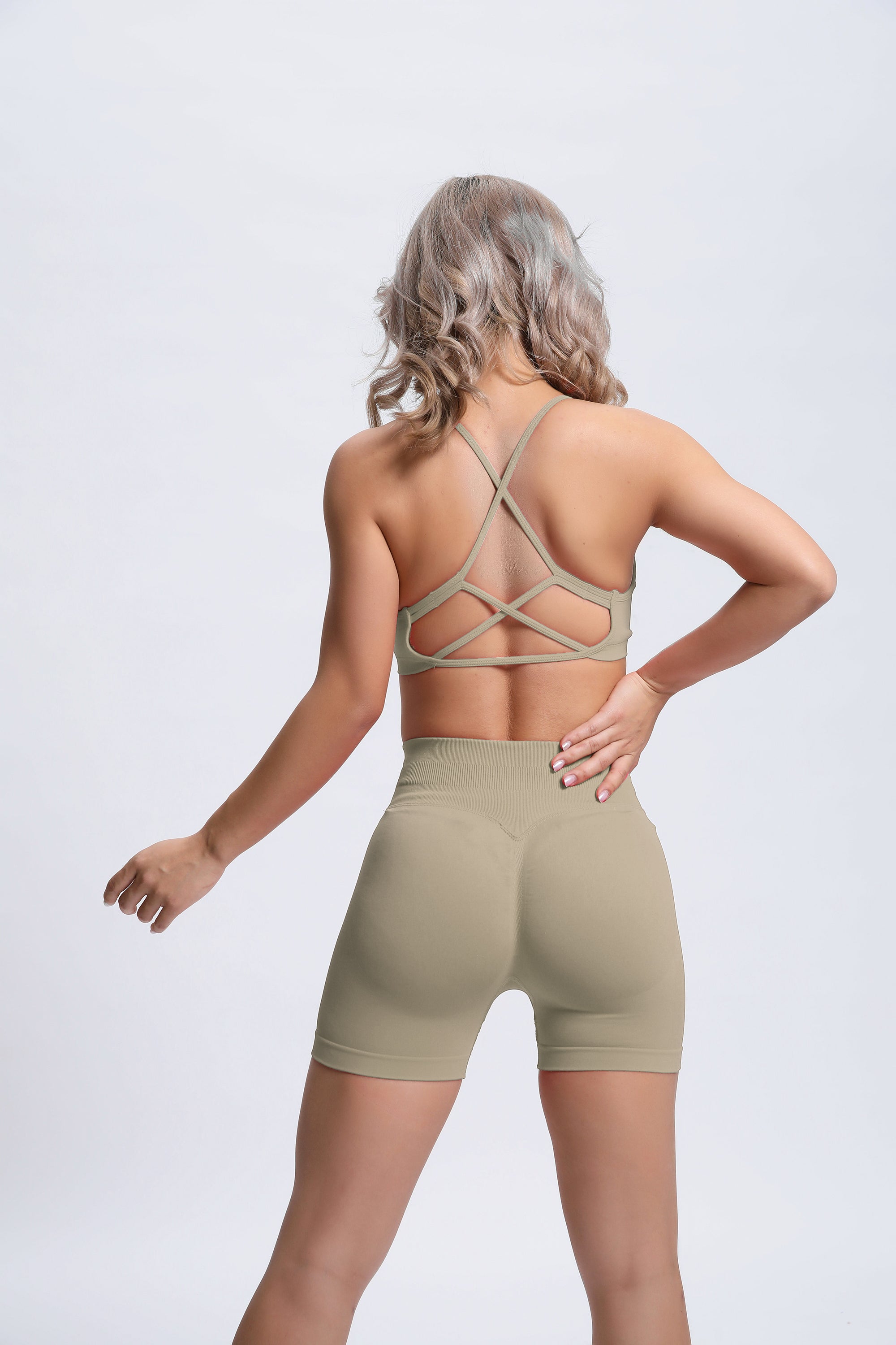 Joy | Shorts Esculpidores con Scrunch – Verde