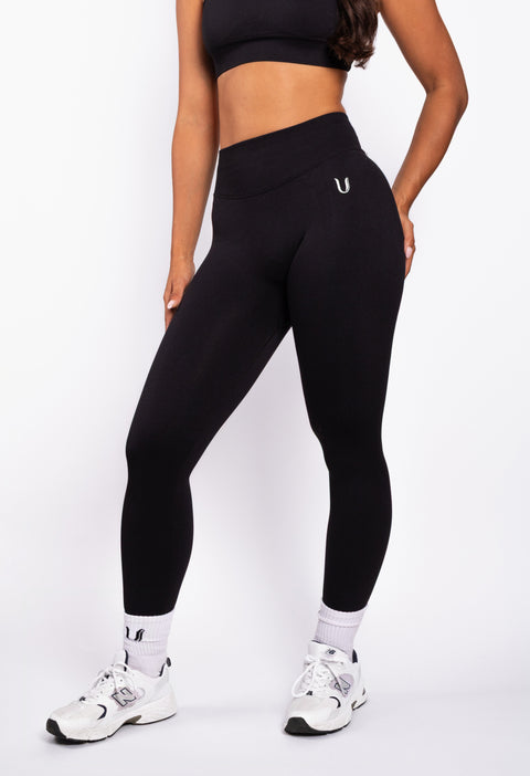 Beau | Premium High Performance Leggings Scrunch - Negro