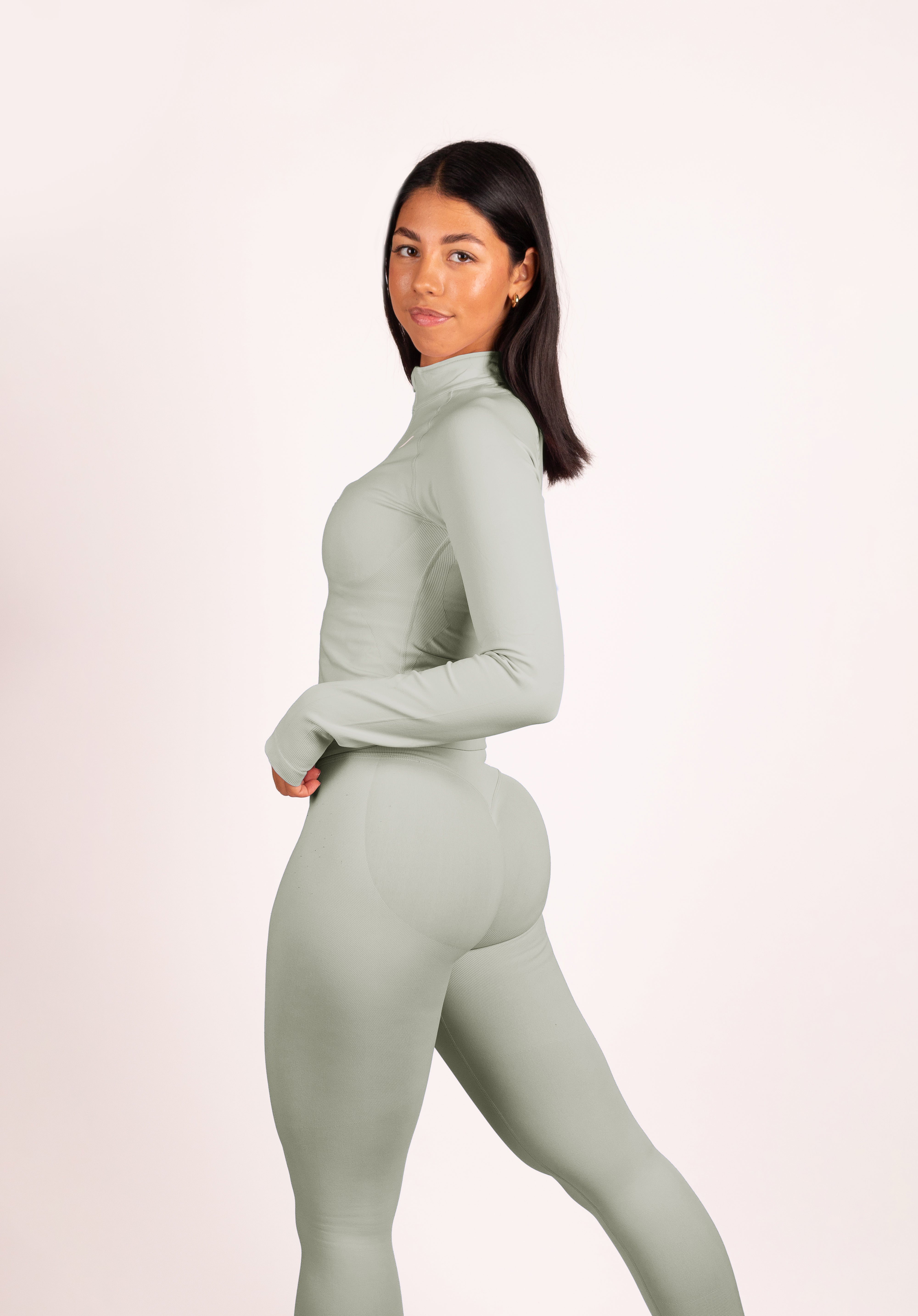 Beau | Premium High Performance Leggings Scrunch - Marfil
