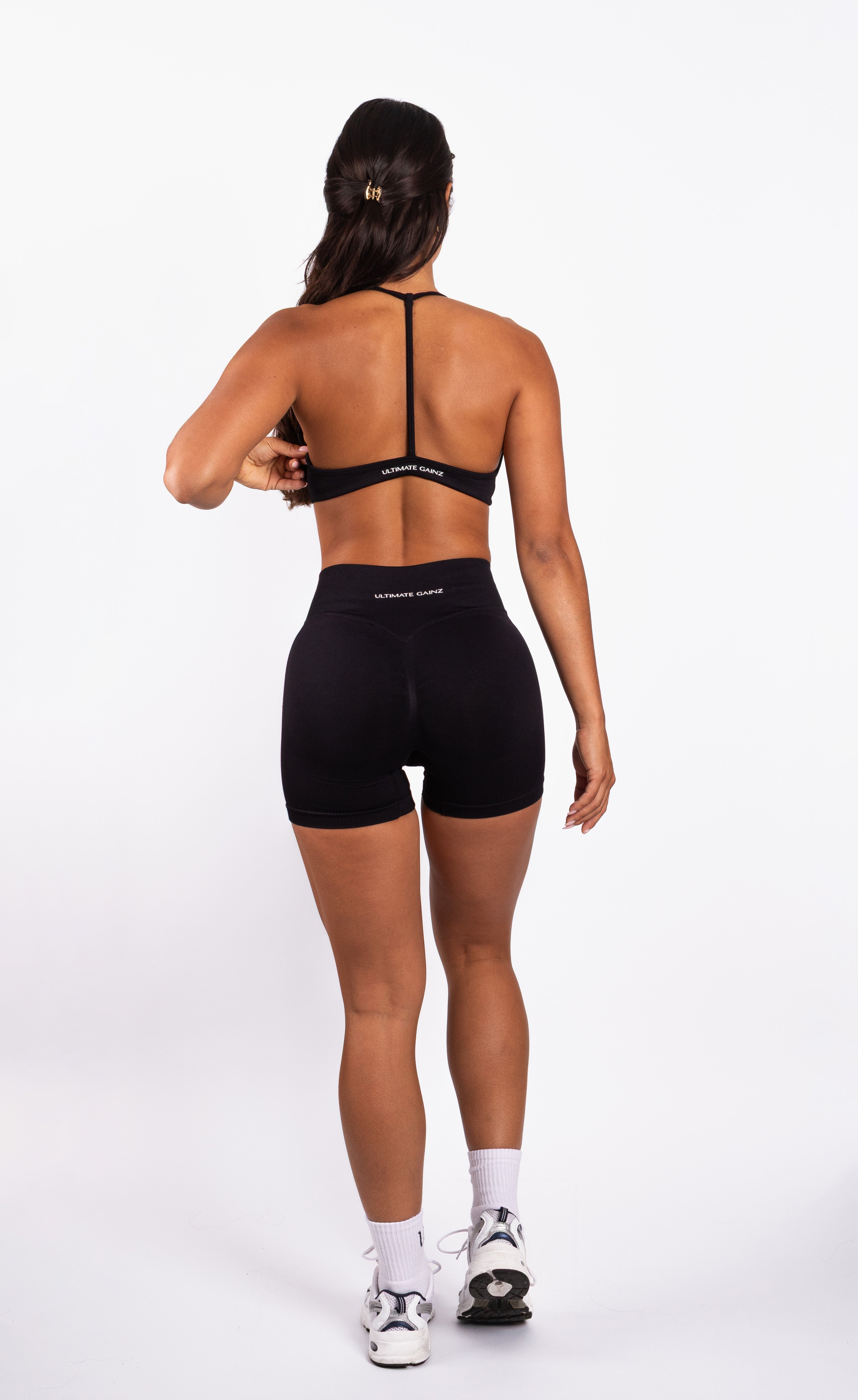 Nova | Seamless Shorts – Black