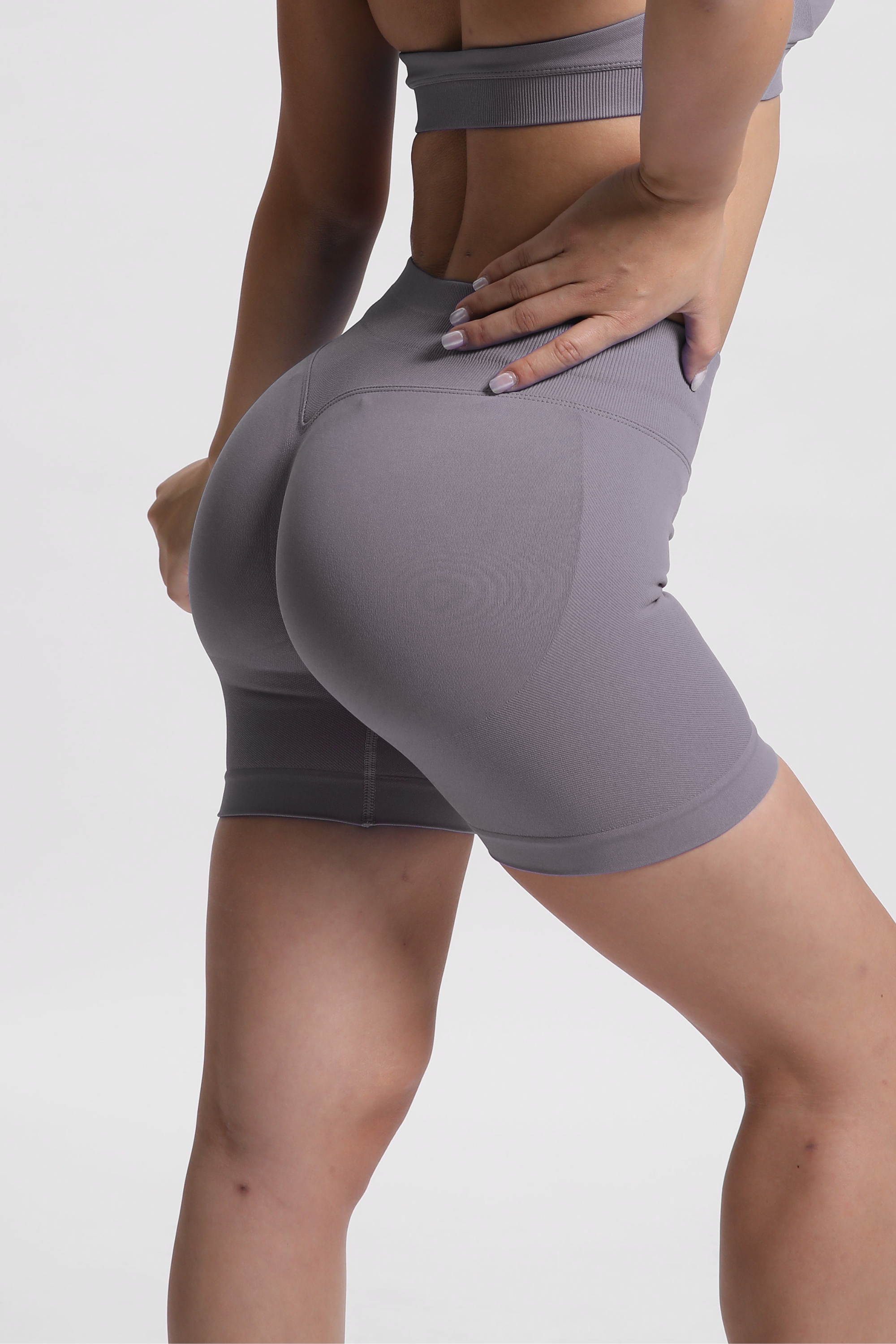 Beau | High Performance Short – Gris